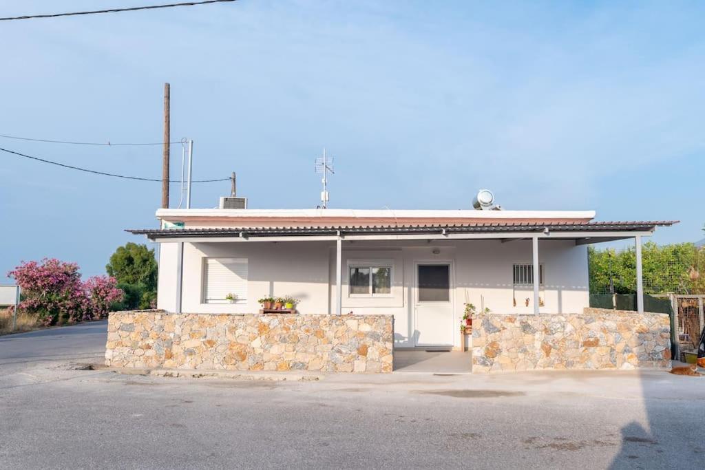 Zografia - Charming House Near The Coast Apartment Мармари Екстериор снимка